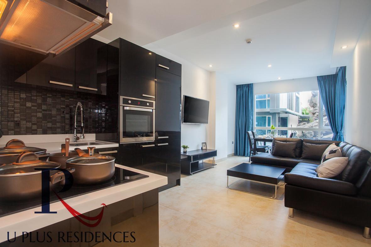 Uplus Avenue Residence Pattaya Bagian luar foto